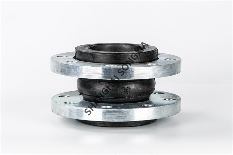 碳鋼法蘭泵進出口黄瓜视频官网的特性有哪些？